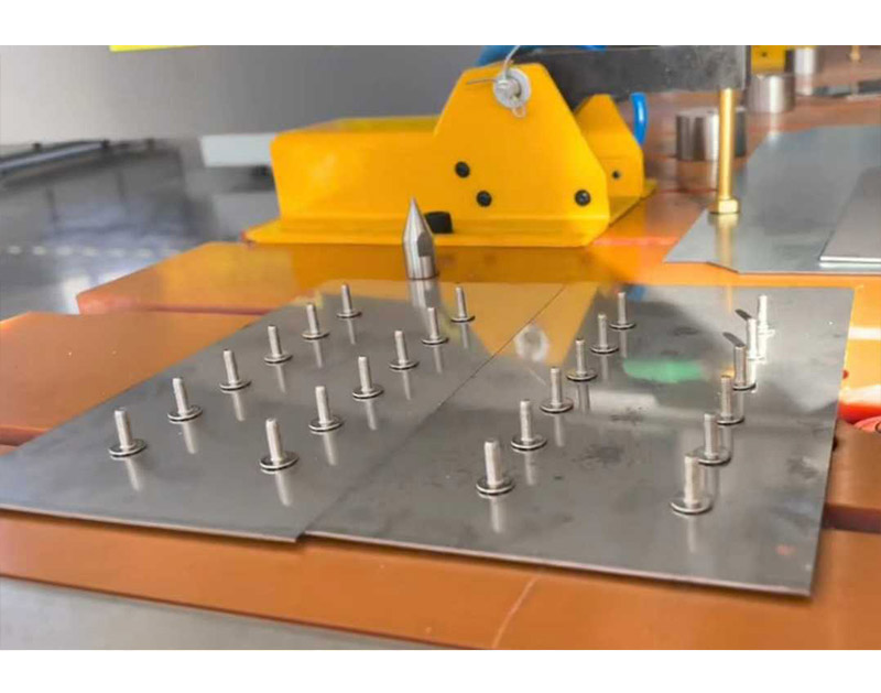 3015數(shù)控螺柱栽樁機(jī)